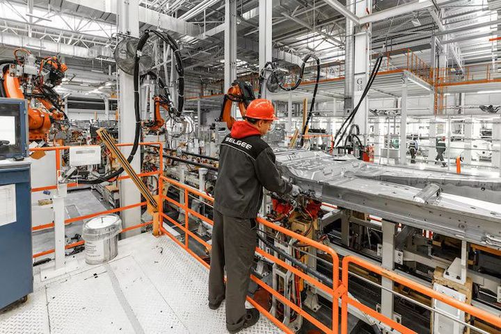 Custom OEM Assembly Manufacturing Overview: Workflow, Components, and Practical Knowledge