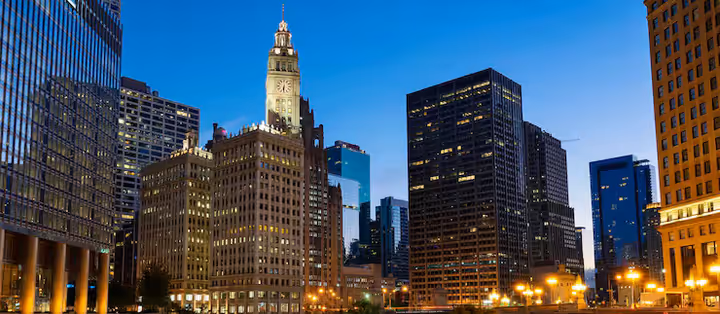 New York Hotel Booking: Insights Into Neighborhoods, Hotel Types, Amenities and Stay Planning